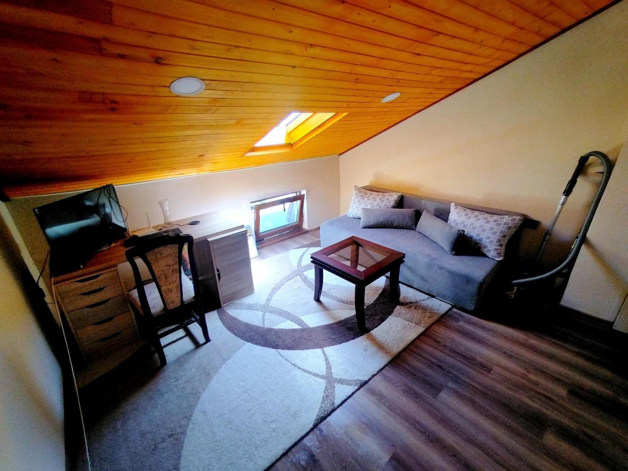 Low Budget Apartment With Breakfast Варна Екстериор снимка